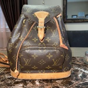Vintage piece LouisVuitton Montsouris